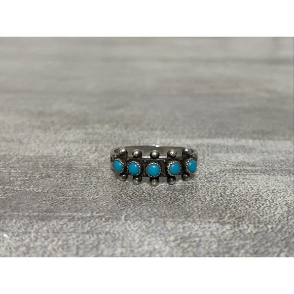 Native American Zuni Turquoise Petit Point Ring Sz 8 Snake Eyes Arrow - Picture 2 of 10